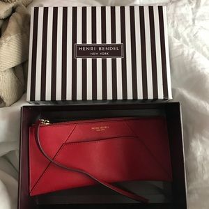 Henri Bendel Wristlet